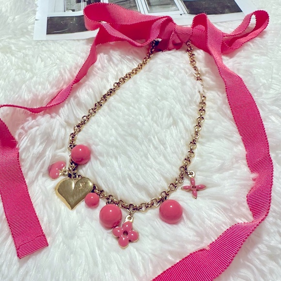 LOUIS VUITTON Enamel Sweet Monogram Necklace! - Picture 15 of 16